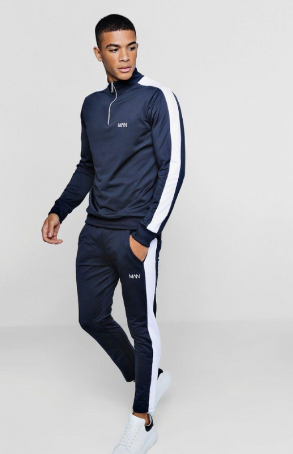 Desain baju olahraga dengan pita dan aksen tali